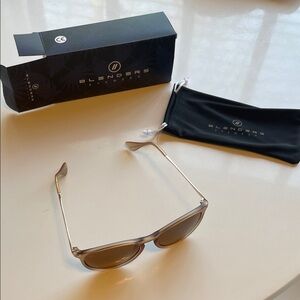 Blenders Eyewear Polarized Cat 3 CE sunglasses